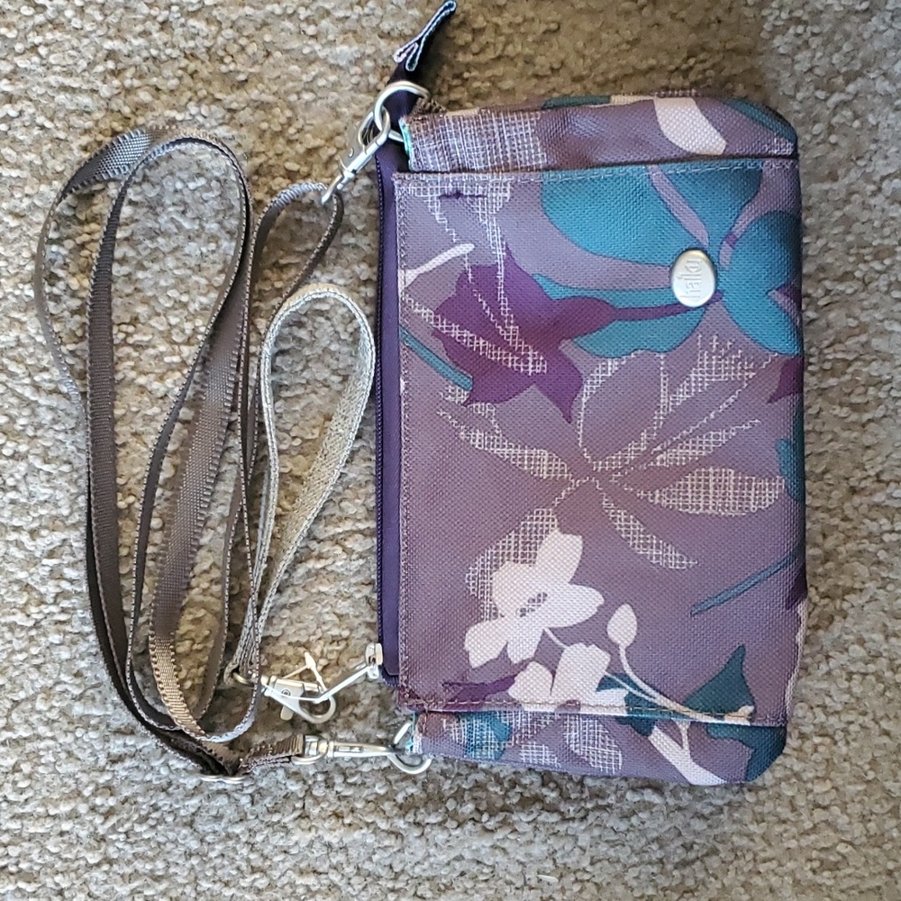 Haiku Crossbody or Clutch Purse Zippered Closure Traveling Multiple Compartments